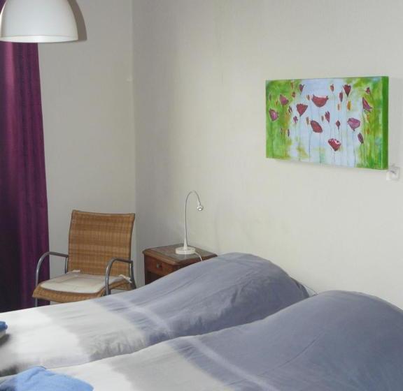 بنسيون Auberge Fleurie