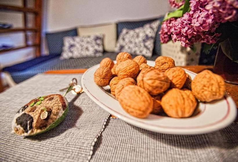 פנסיון Dióliget Zöld Dió Házikó