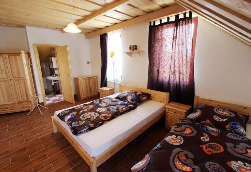 Majatalo Gesztenyés Vendégház