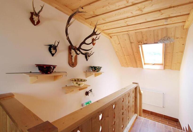 펜션 Gesztenyés Vendégház