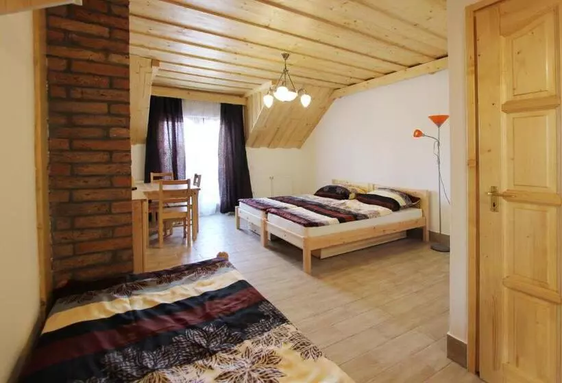 Majatalo Gesztenyés Vendégház