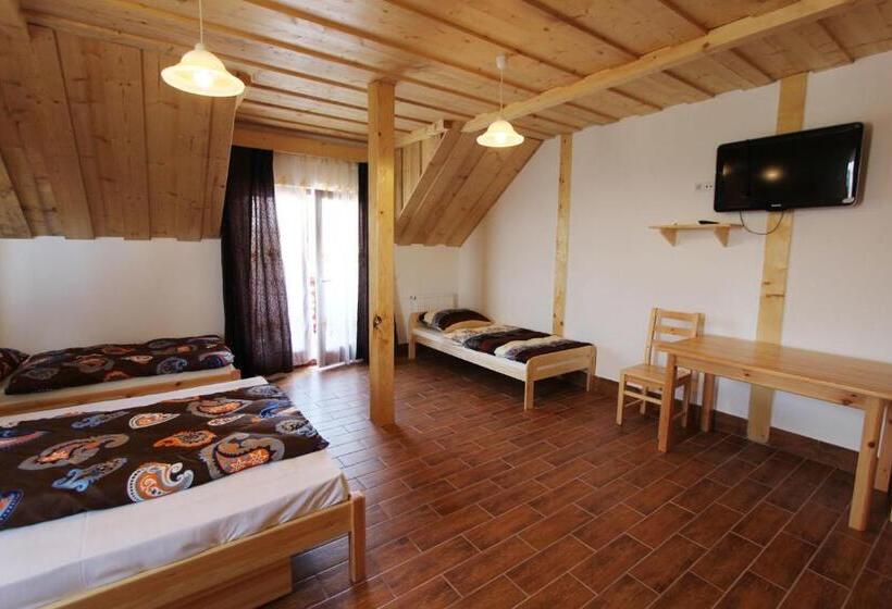 펜션 Gesztenyés Vendégház