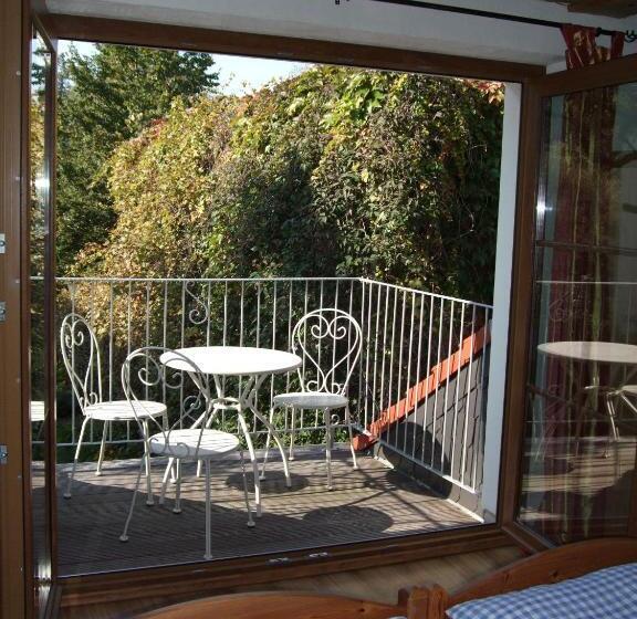 Пансион Gästezimmer Am Märchenbrunnen