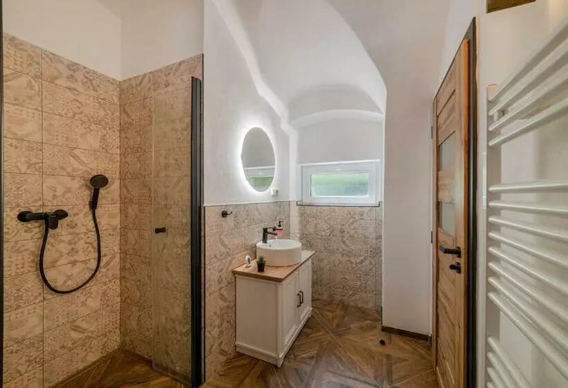 Majatalo Hrad Vildstejn