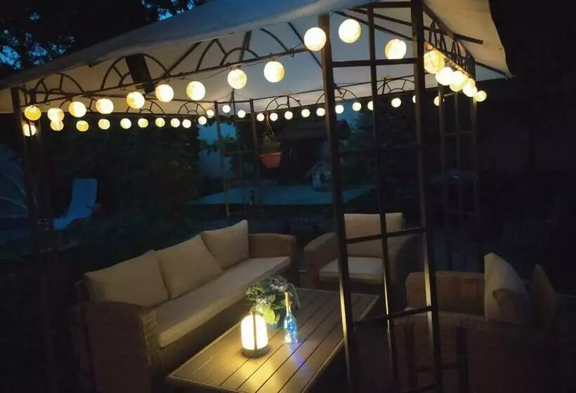 Majatalo Mendei Vendégház