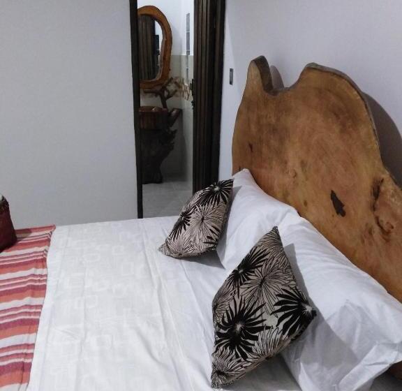 Panzió Monte Verde Hostal