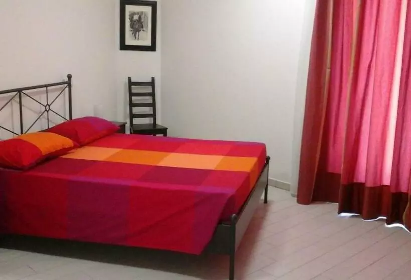 Majatalo Fgs Service Snc White Room