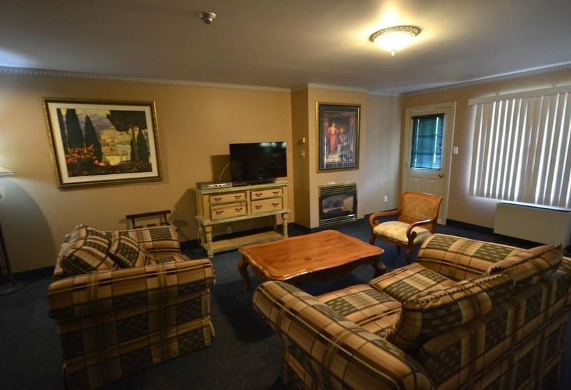 The Grand Tappattoo Resort, Ascend Hotel Collection