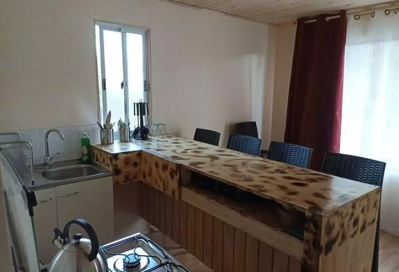 Retkeilymaja El Fogon De Rio Claro