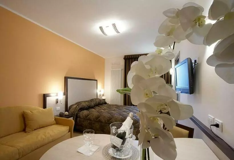 Retkeilymaja Giorgio E Flora Ristorante E Locanda