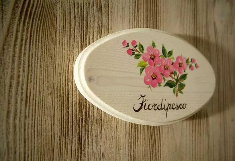 Retkeilymaja Giorgio E Flora Ristorante E Locanda