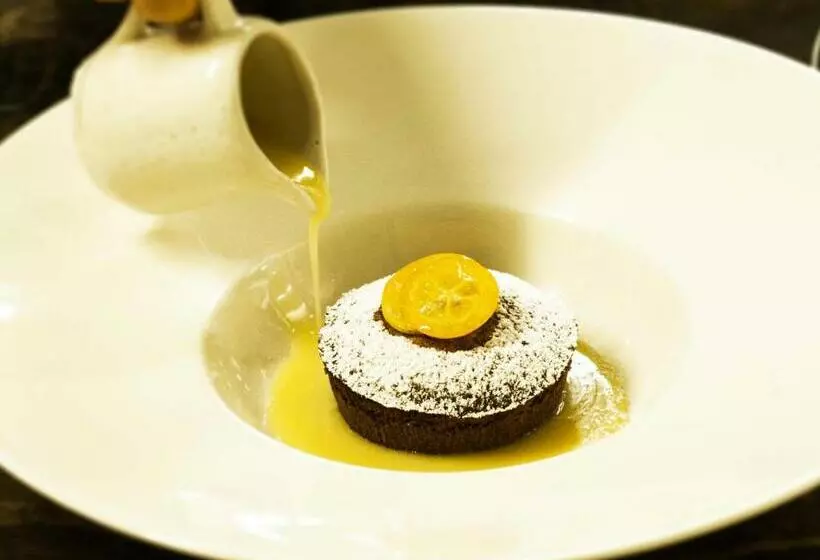 Retkeilymaja Giorgio E Flora Ristorante E Locanda