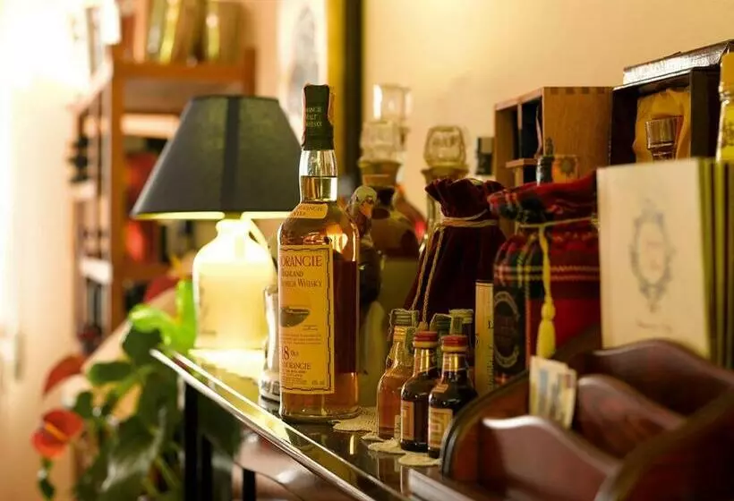 Retkeilymaja Giorgio E Flora Ristorante E Locanda