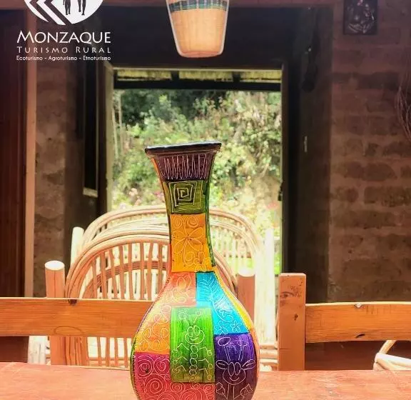 ユースホステル Monzaque  Paraíso De Bachué