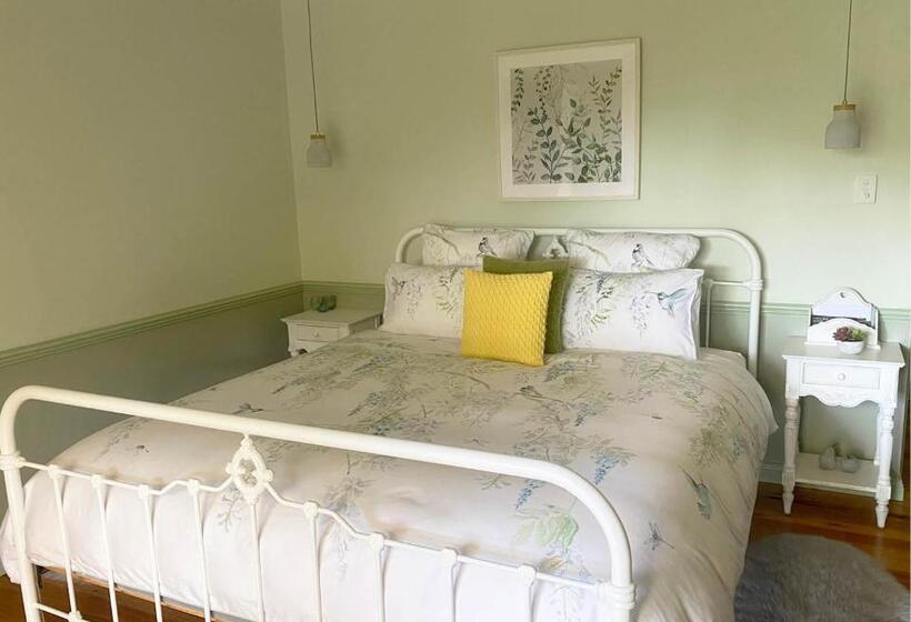 Bed and Breakfast Copeland House