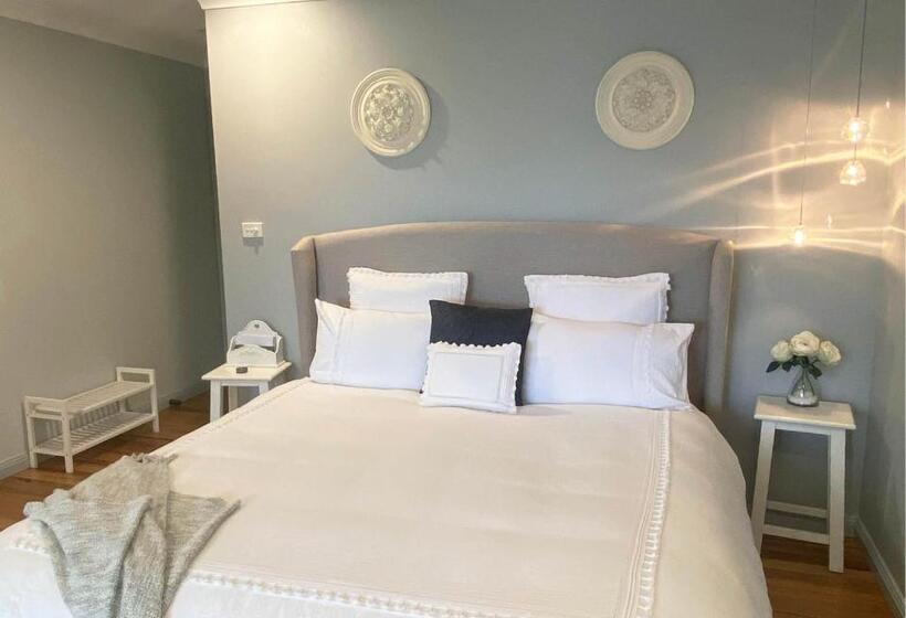 Bed and Breakfast Copeland House