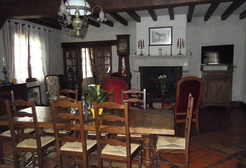 Bed and Breakfast Le Clos De La Font Queroy