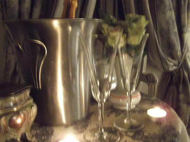 Aamiaismajoitus (B&B) Le Clos De La Font Queroy