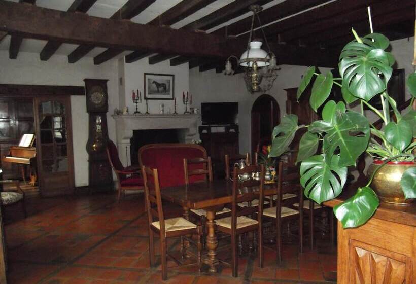 Bed and Breakfast Le Clos De La Font Queroy