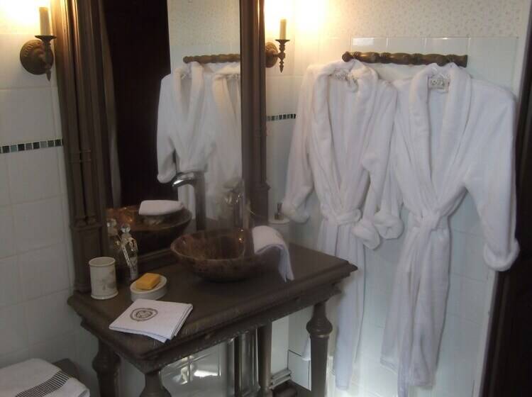 Bed and Breakfast Le Clos De La Font Queroy