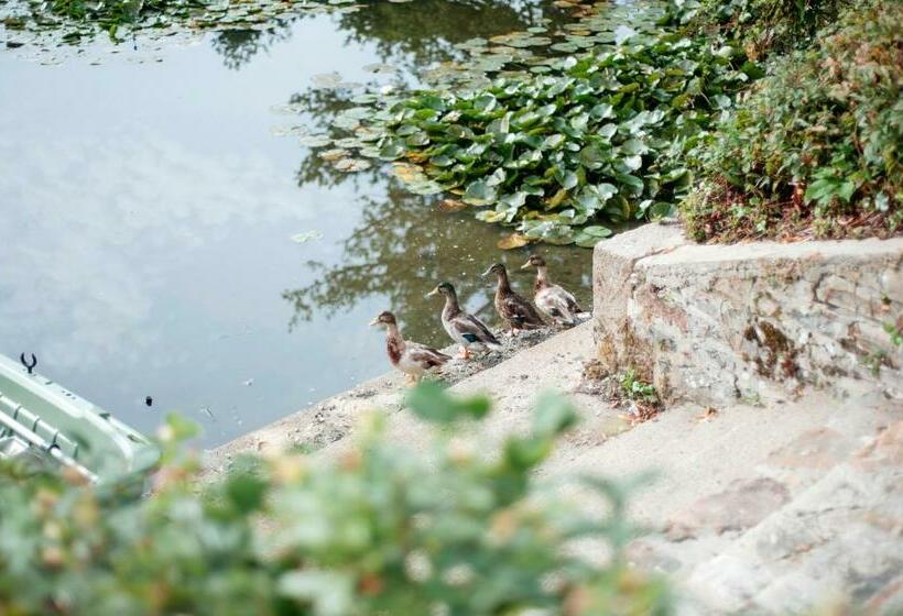 민박 Maison D'hôtes Les Escures