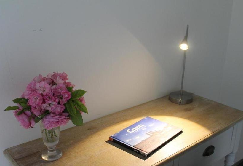 مبيت وإفطار Manoir De La Queue Du Renard