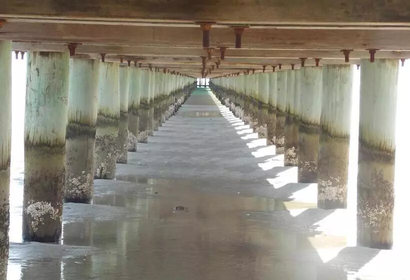 ベッドアンドブレックファースト Port Mccrae