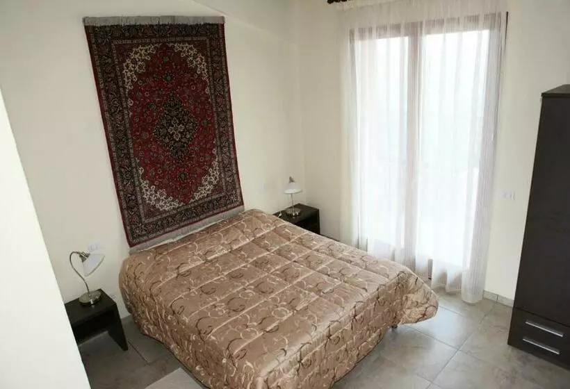 ホテル Agriturismo Apollinare