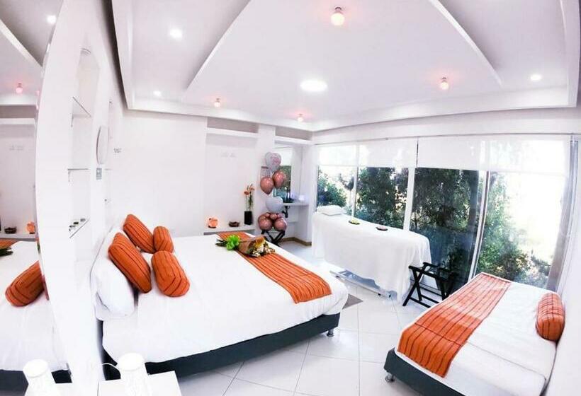 בית מלון כפרי Chalet Campestre La Peseta