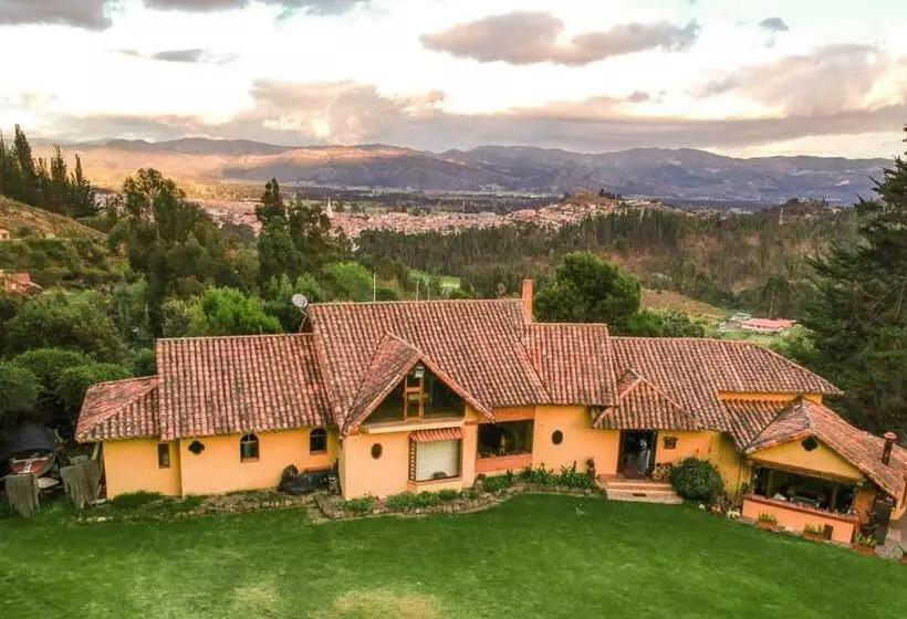 Hotelli Chalet Campestre La Peseta