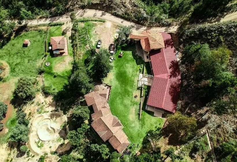 Hotelli Chalet Campestre La Peseta