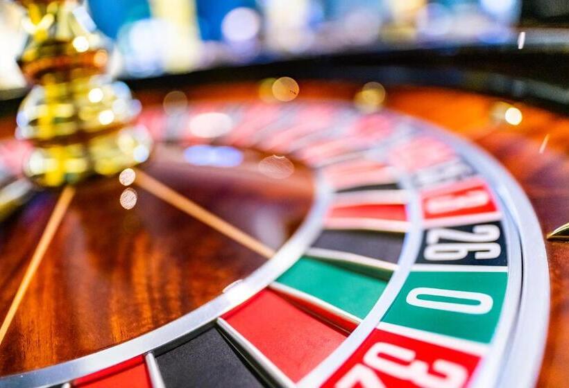 בית מלון כפרי Imperial Casino Strazny