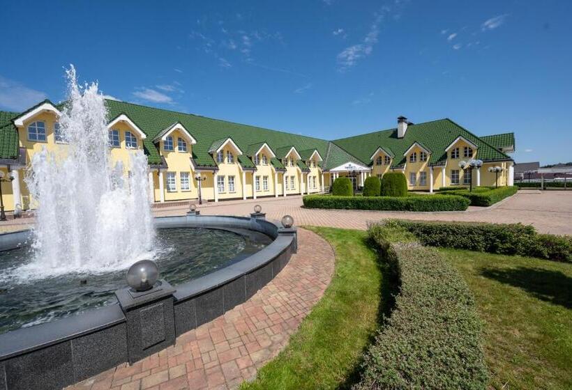 בית מלון כפרי Imperial Casino Strazny