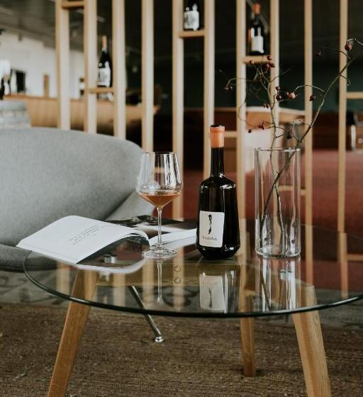 Отель Kristinus Borbirtok