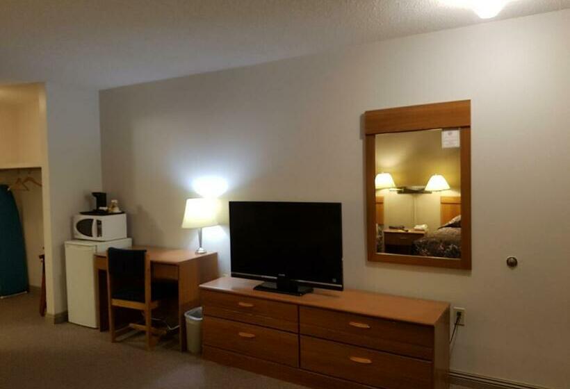 Отель Prospector Inn