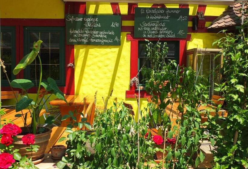 فندق Zum Alten Schlawiner