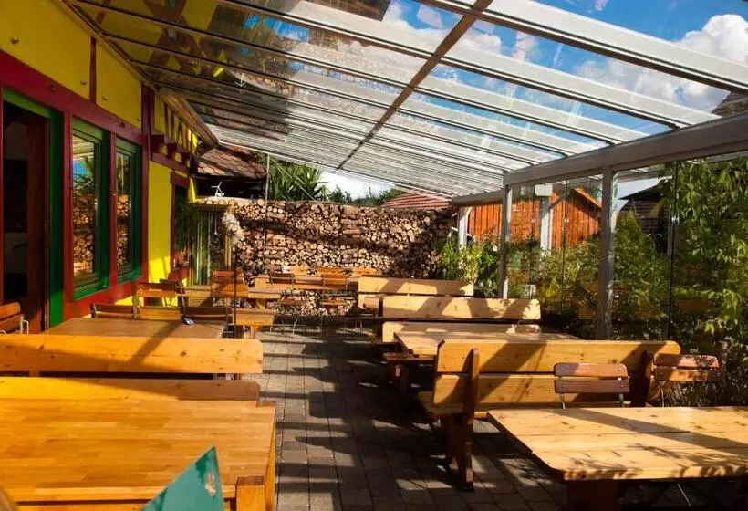 Hotelli Zum Alten Schlawiner