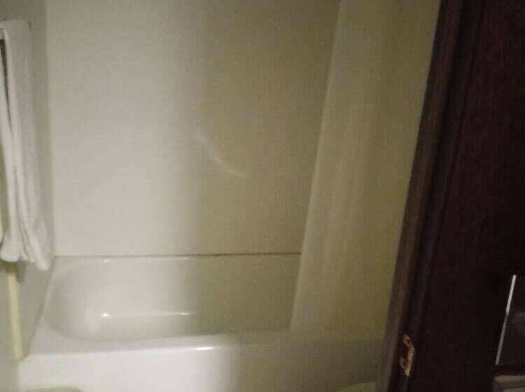 Motel 95 & Campground