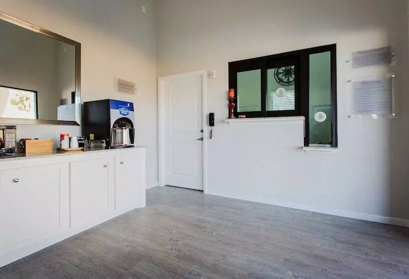 Motelli Palace Inn 529