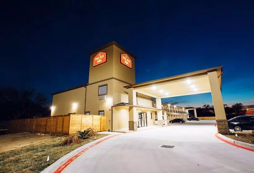 Motelli Palace Inn 529