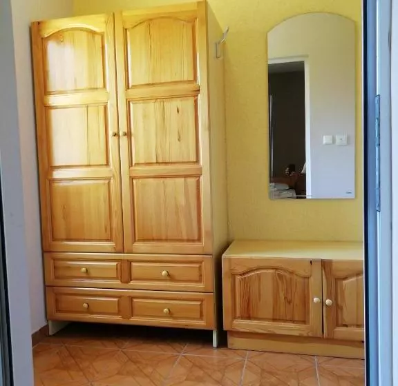 پانسیون Guesthouse Mirage