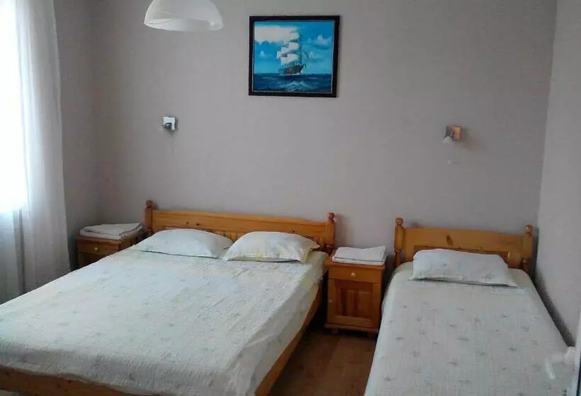 پانسیون Guesthouse Mirage