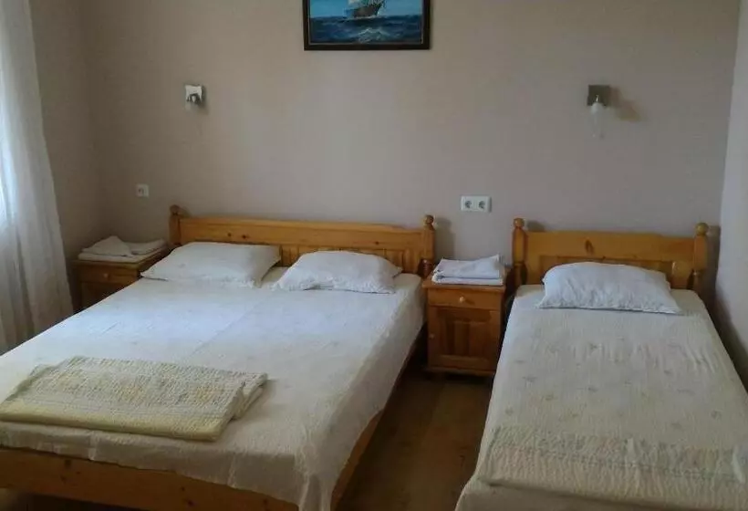 پانسیون Guesthouse Mirage