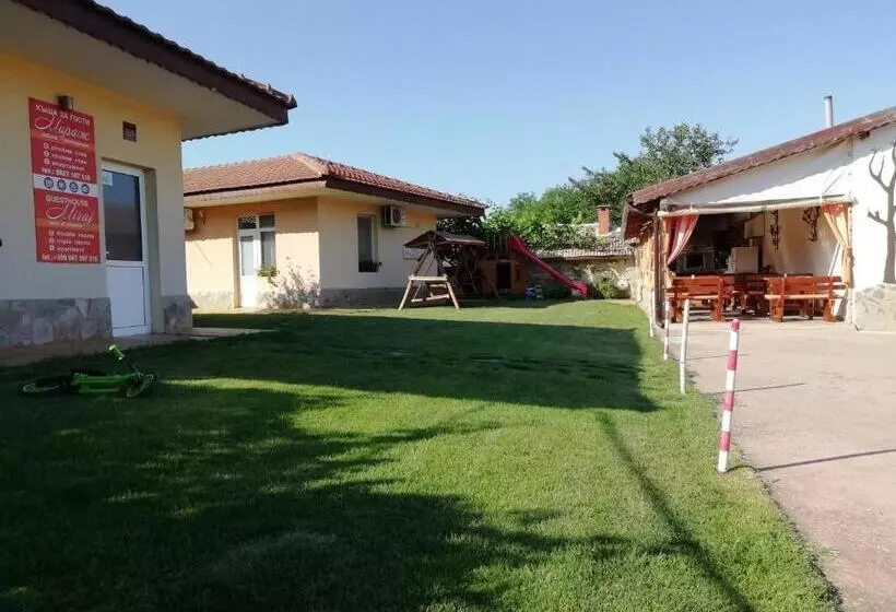 پانسیون Guesthouse Mirage