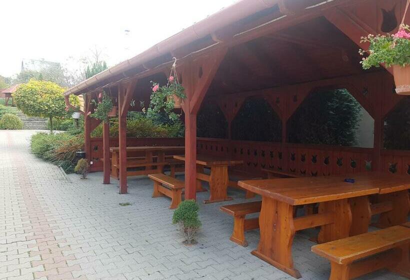 פנסיון Harsona Fogadó