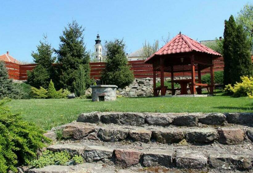 פנסיון Harsona Fogadó