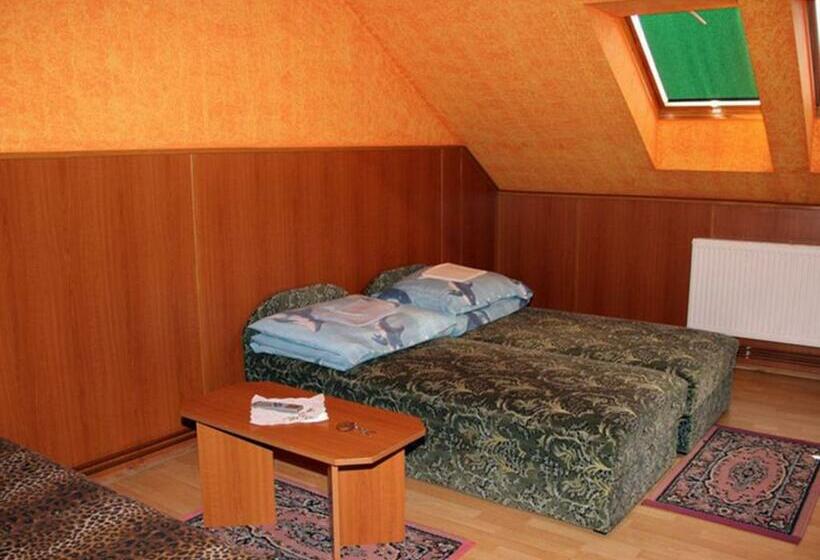 פנסיון Harsona Fogadó