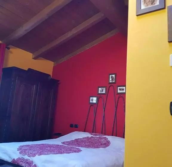 ペンション La Locanda Dei Cavalieri Affittacamere