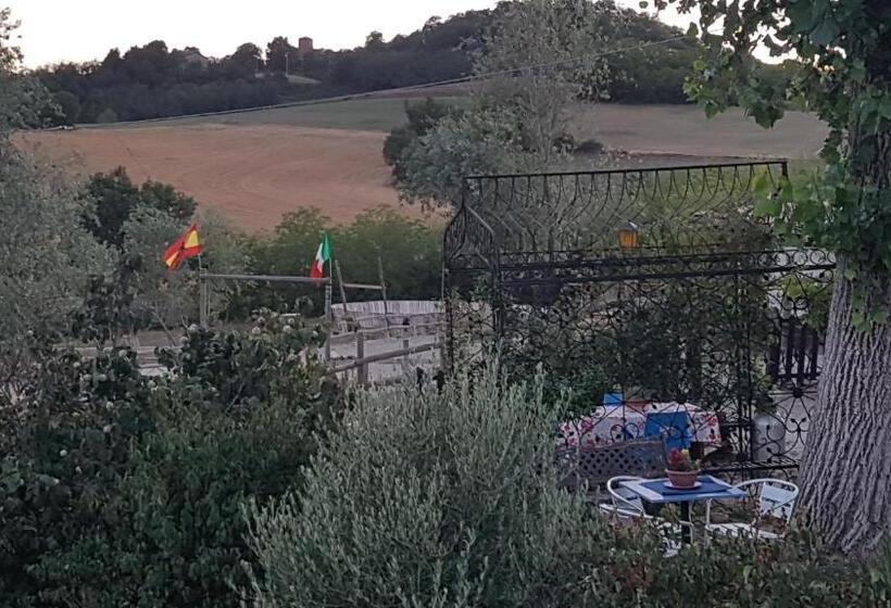 ペンション La Locanda Dei Cavalieri Affittacamere