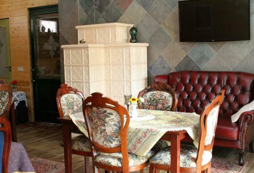 펜션 Sasfészek Vendégház